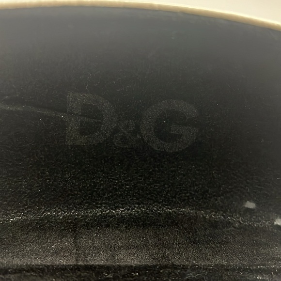 D & G Dolce Gabbana White Clamshell Eyeglasses Sunglasses Case - Picture 7 of 8